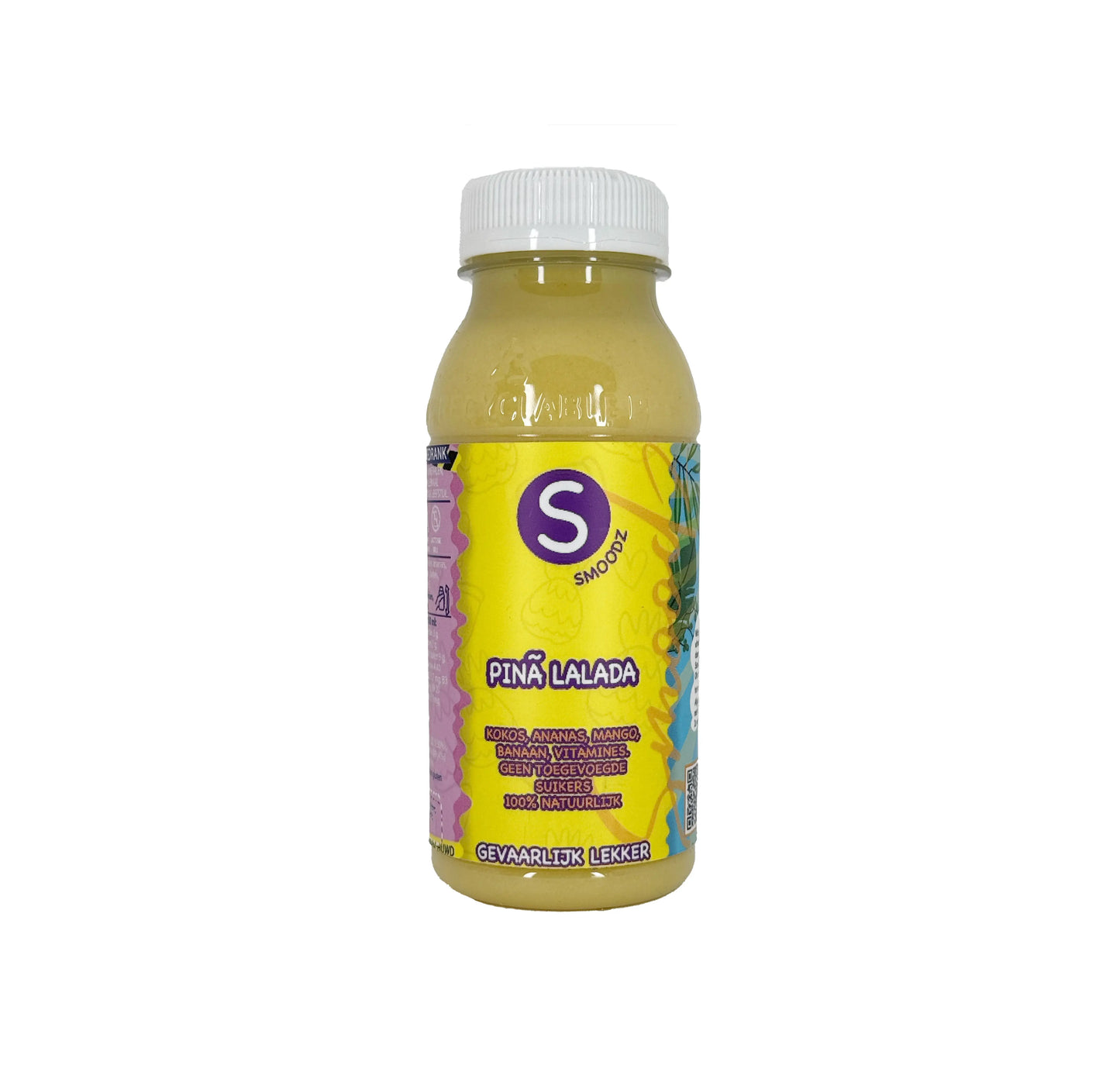 Piña Lalada Smoothie Tropische Ananas met zoete ananas en kokos Gezonde tropische smoothie met ananas, kokos en vitamines Verse Piña Lalada Smoothie geserveerd in een glas met ananas Tropische smoothie met ananas, kokos en een exotische twist Piña Lalada Smoothie Tropische Ananas als perfecte zomerse drank Glas Piña Lalada Smoothie met decoratieve ananas en kokos topping Prachtige tropische smoothie gemaakt van verse ingrediënten Romige Piña Colada smoothie, rijk aan antioxidanten en gezonde vetten